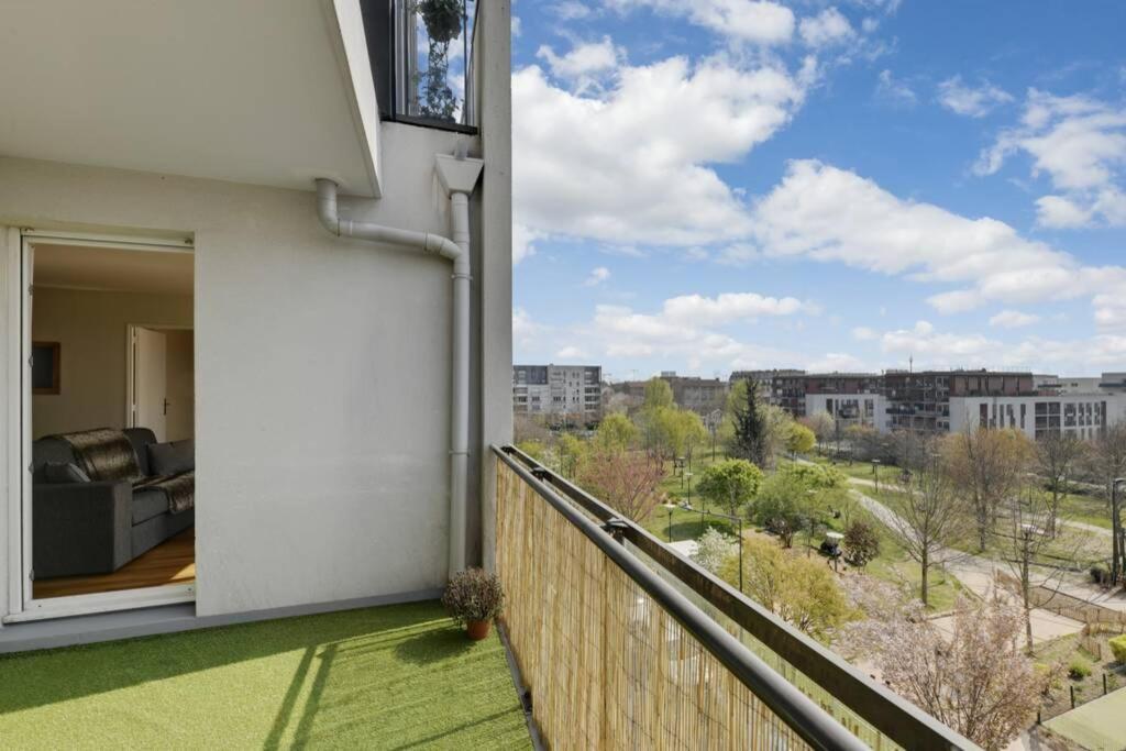 Ferienwohnung Chic Apart With Great View Of Paris Saint-Denis  Exterior foto